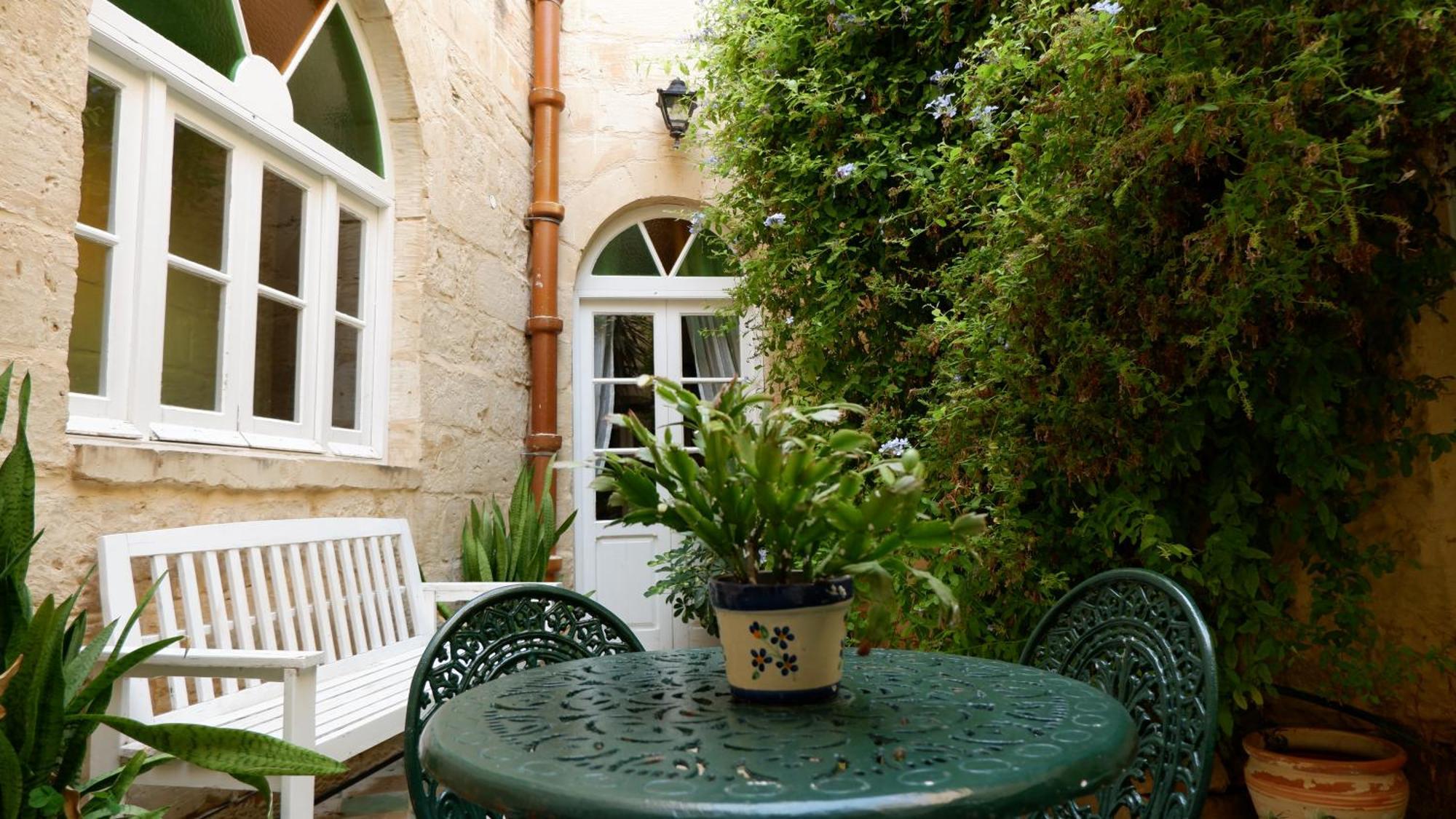 Village Knights Accommodation Zebbug  Luaran gambar