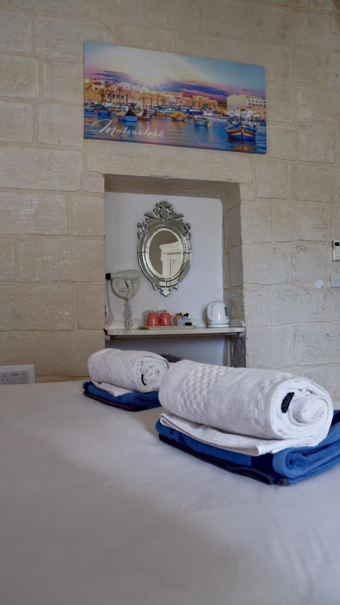 Village Knights Accommodation Zebbug  Luaran gambar